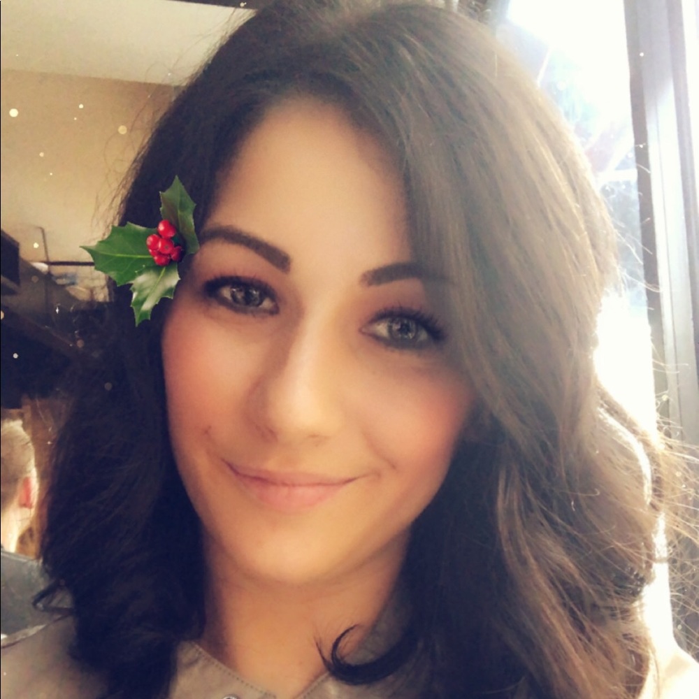 Meet your Posher, Stafani